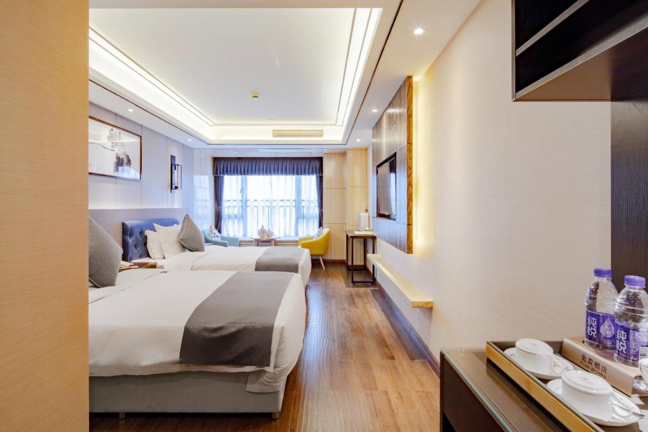 Four Seasons To Shu Hotel Chengdu Bagian luar foto